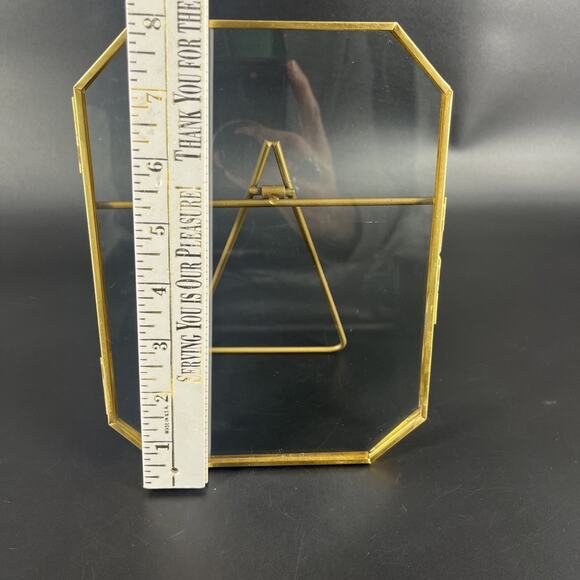 Hexagon Brass Hinged Double Glass Pressed Flower Stand Up Picture Frame 6 X 8 - Picture 6 of 13
